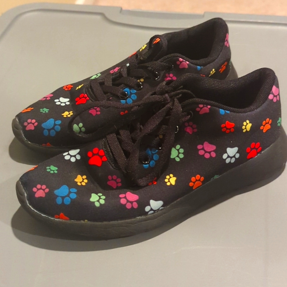 Rainbow Paw Print Sneaker Size 7